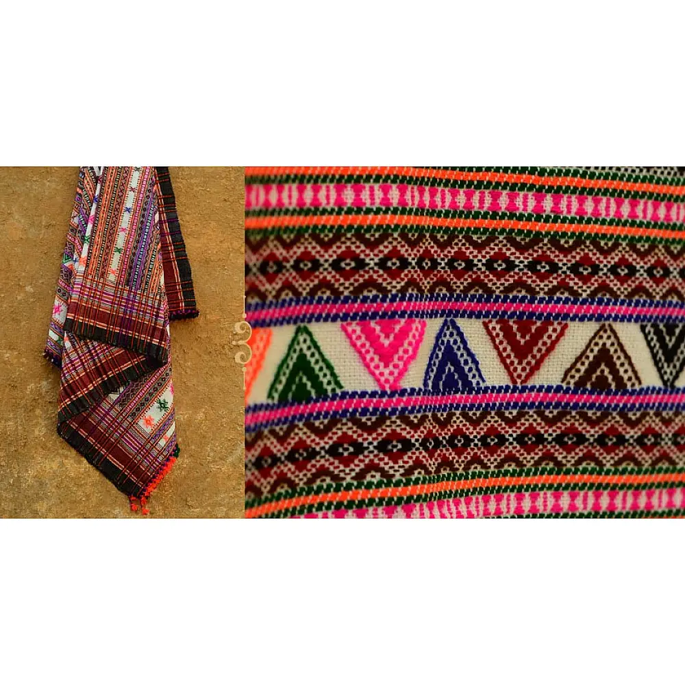 shop kutchi dhabro - full bharat unisex handwoven shawl